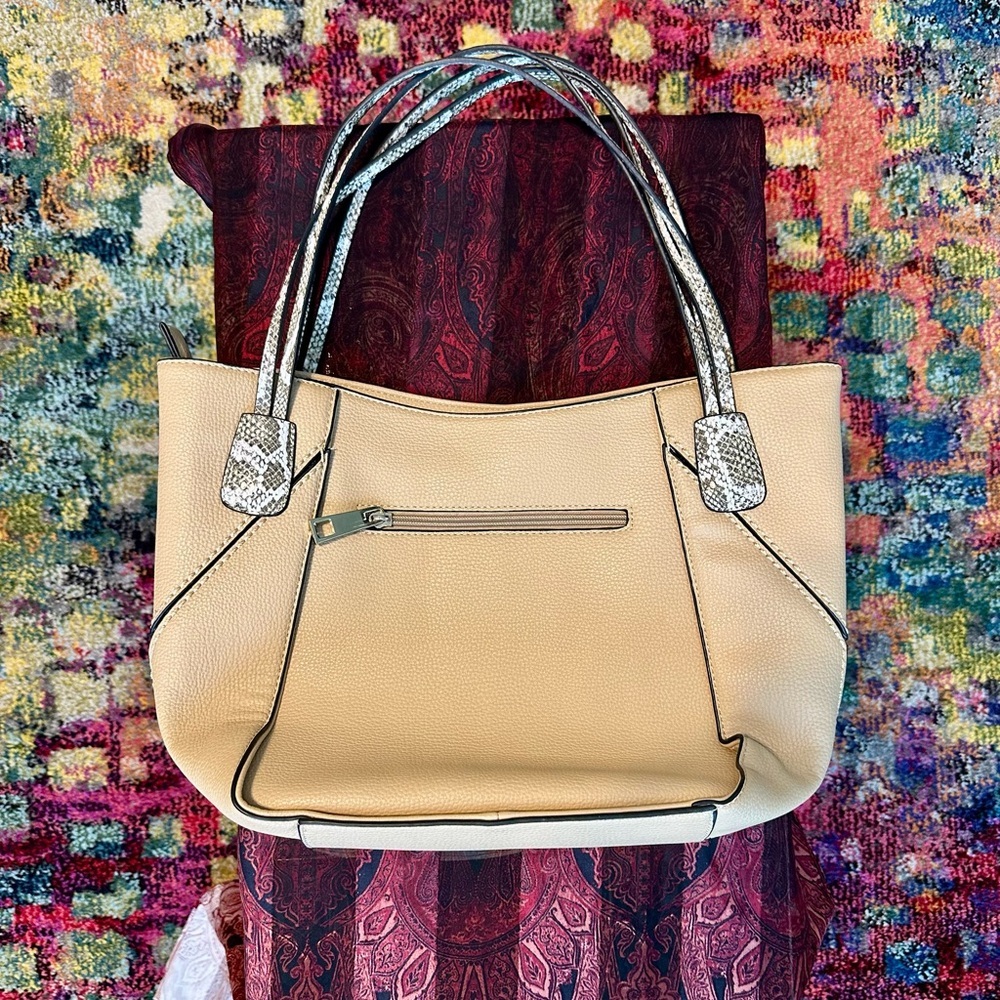 Sondra Roberts Tan & Cream Shoulder Bag with Snake Print Accents.